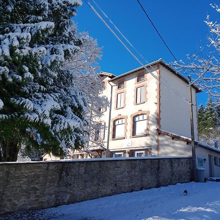 Gite Des 3 Etangs Malvières エクステリア 写真